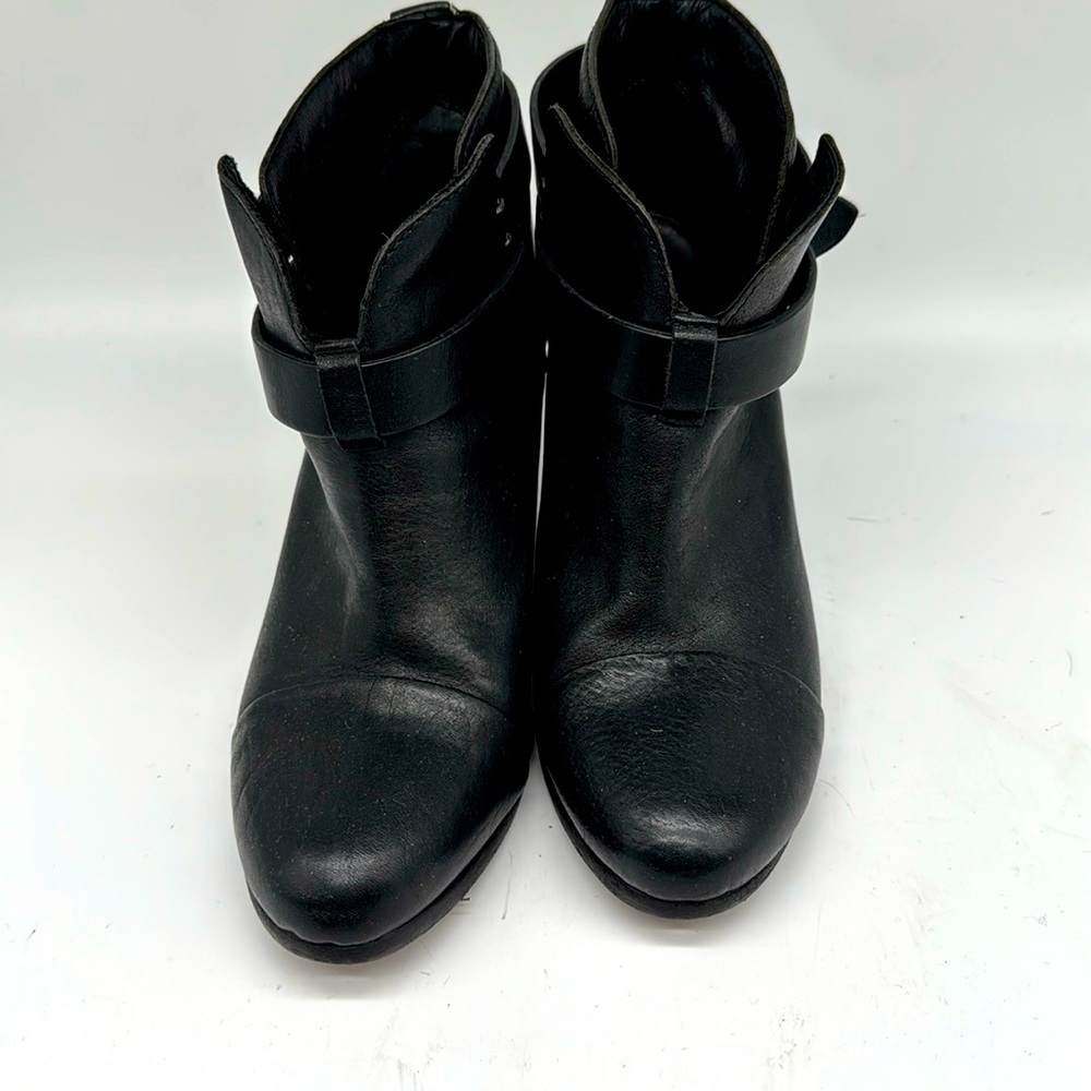 Rag & Bone 36/US 6 black ankle boots